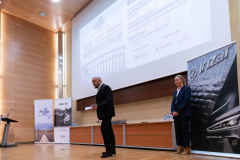 JEB1083-DeNoiseAI-low-light