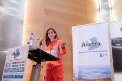 JEB1115-DeNoiseAI-low-light