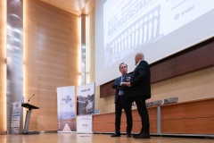 JEB1152-DeNoiseAI-low-light