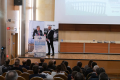 JEB1234-DeNoiseAI-low-light